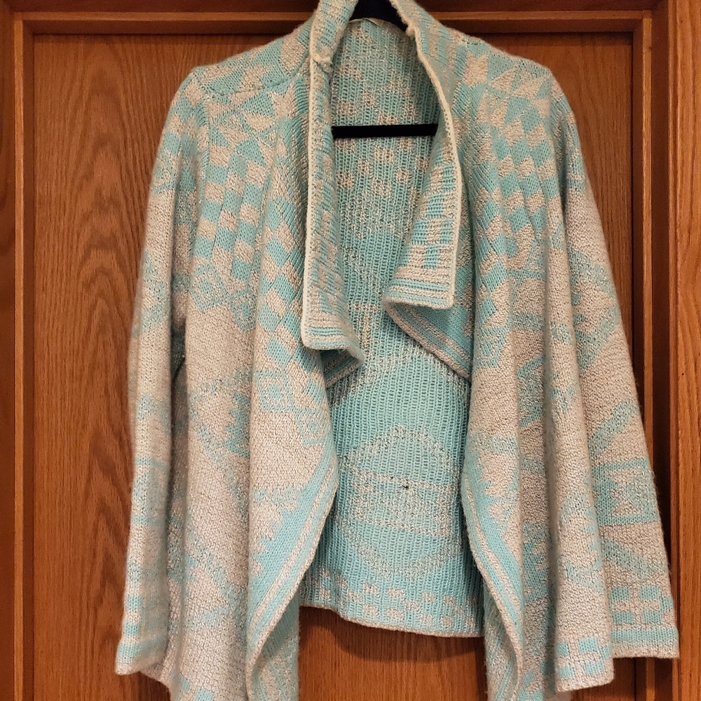 Women's patterned sweater